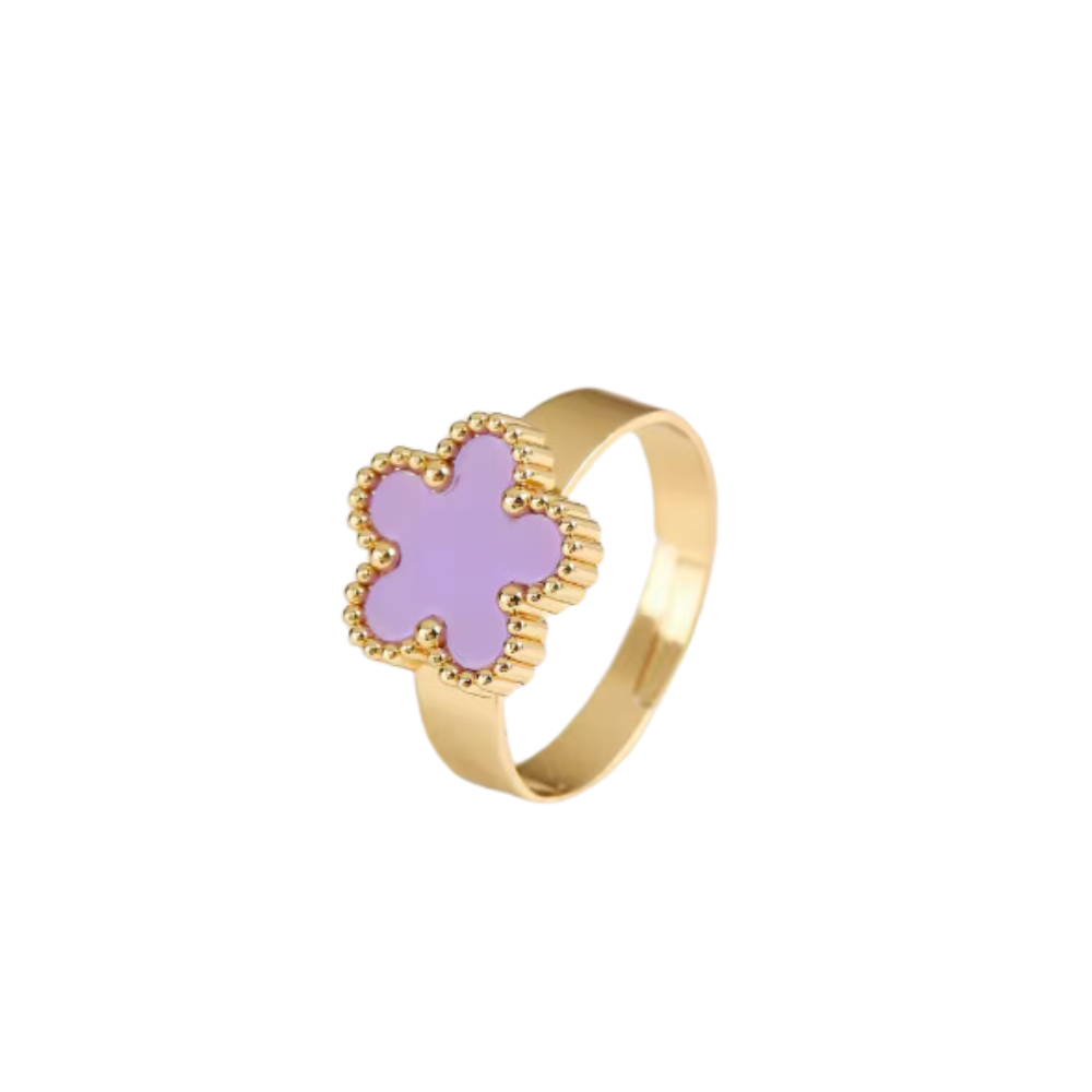 Clover Ring