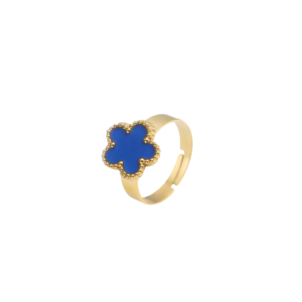 Clover Ring