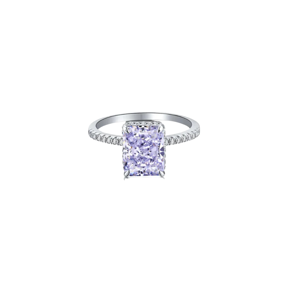 Ring mit kubischem, quadratischem Diamant