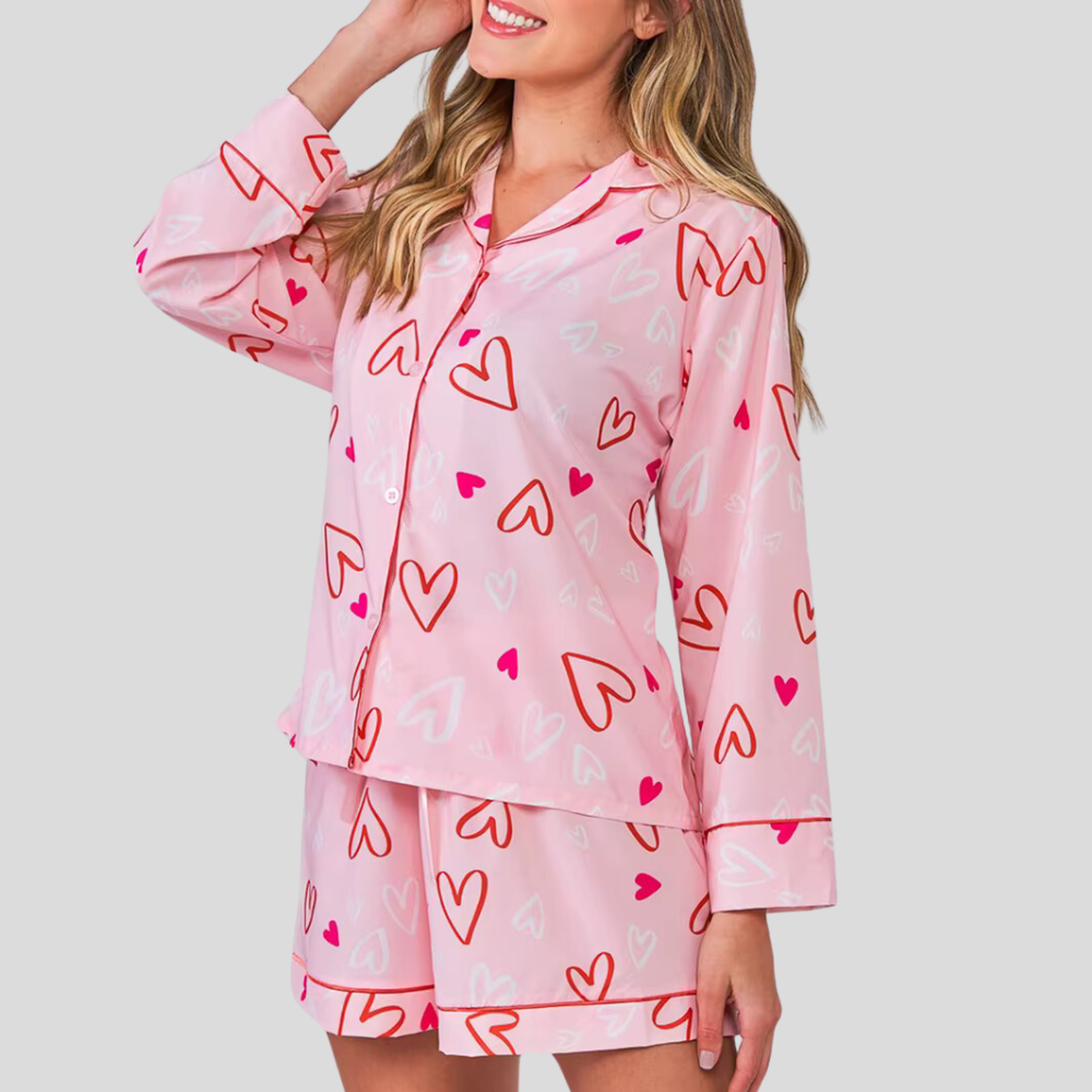 Love print pyjama set