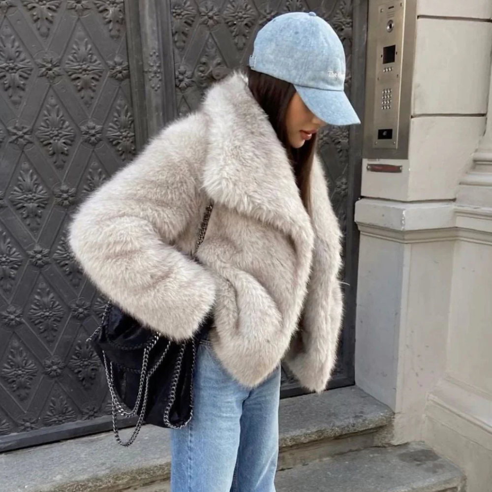 Winter Elegance | Luxury Faux Fur Coat